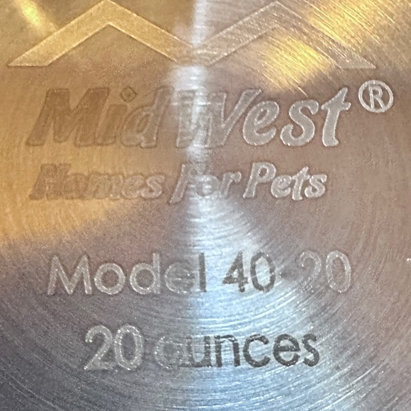 PAIR⭐️Snap'y Fit Stainless Steel Food & Water Bowls, Holds 20 Ounces, Set of 2 - Picture 10 of 14